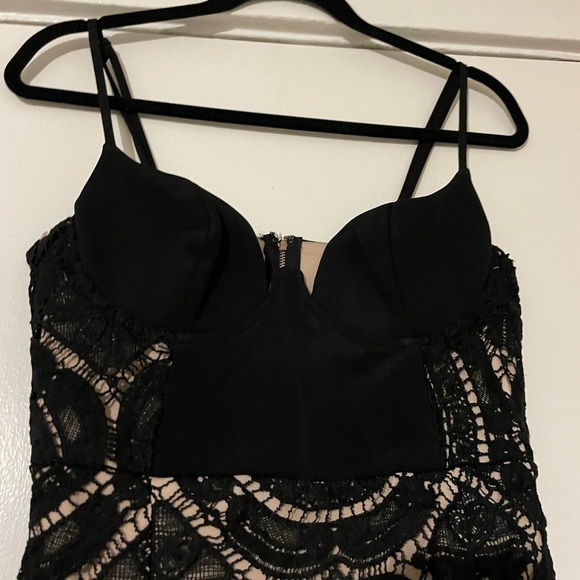 Lac Bleu Black Lace MIDI Dress Size Medium - Picture 7 of 14